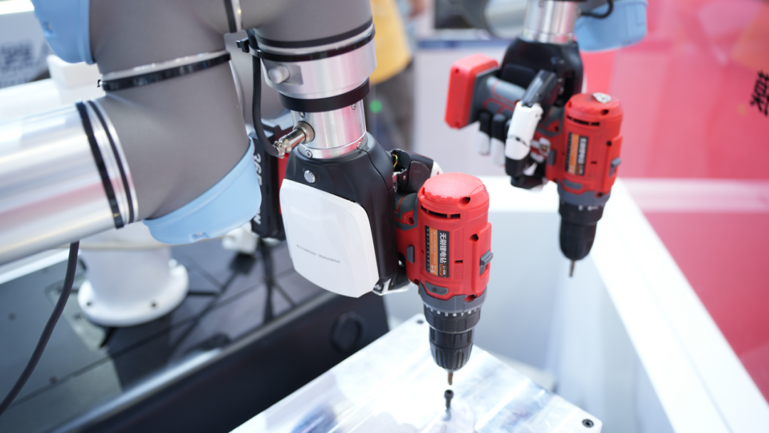 1724396560872124.png j1.png